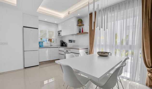 Återförsäljning - Apartment -
Rojales - Cuidad Quesada