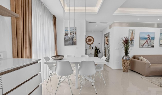 Återförsäljning - Apartment -
Rojales - Cuidad Quesada