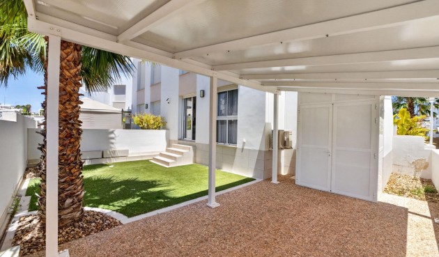 Återförsäljning - Apartment -
Rojales - Cuidad Quesada