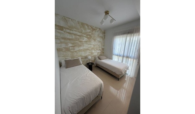 Återförsäljning - Bungalow -
Ciudad Quesada - Costa Blanca