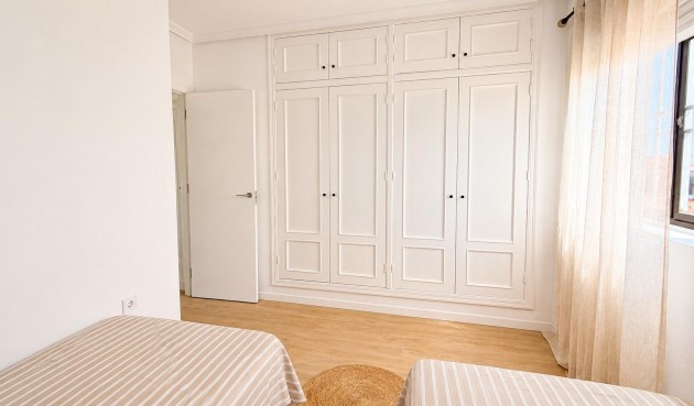 Återförsäljning - Apartment -
Orihuela Costa - Monte Zenia