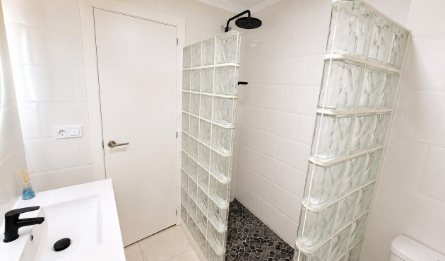 Återförsäljning - Apartment -
Orihuela Costa - Monte Zenia