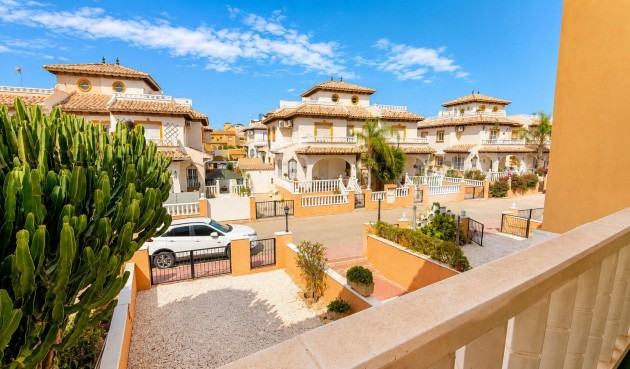 Återförsäljning - Apartment -
Orihuela Costa - Monte Zenia