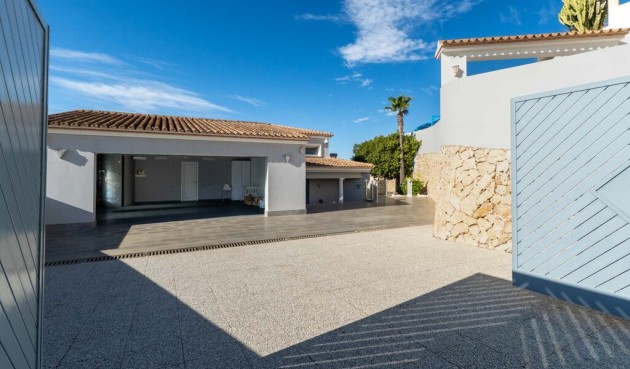 Återförsäljning - Villa -
Moraira - Costa Blanca