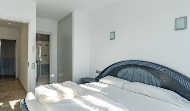 Återförsäljning - Villa -
Moraira - Costa Blanca