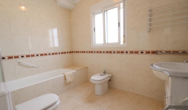 Reventa - Town House -
Rojales - Inland