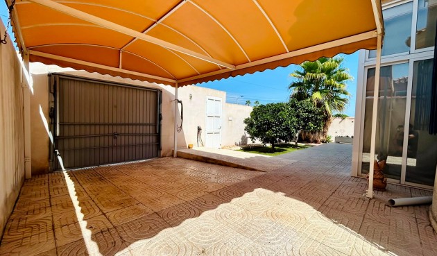 Reventa - Villa -
Torrevieja - Costa Blanca