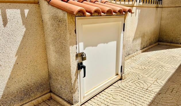 Reventa - Villa -
Torrevieja - Costa Blanca