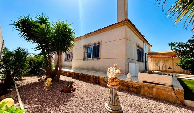 Reventa - Villa -
Torrevieja - Costa Blanca