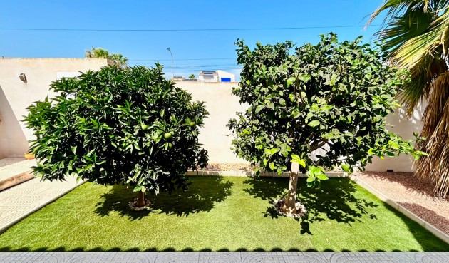 Reventa - Villa -
Torrevieja - Costa Blanca