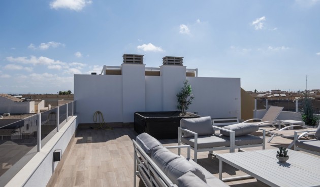 Återförsäljning - Penthouse Penthouse -
Pilar de la Horadada - Costa Blanca