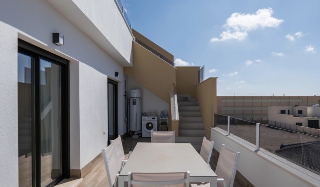 Återförsäljning - Penthouse Penthouse -
Pilar de la Horadada - Costa Blanca