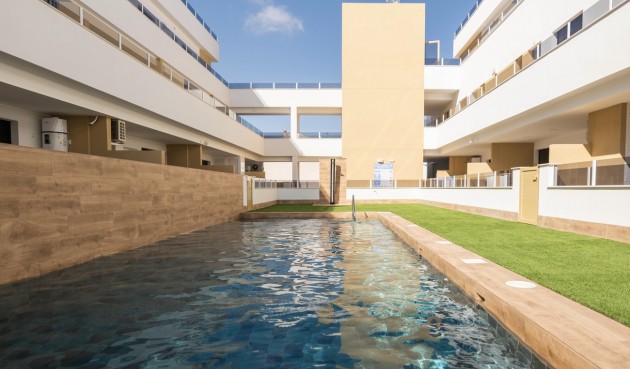 Återförsäljning - Penthouse Penthouse -
Pilar de la Horadada - Costa Blanca