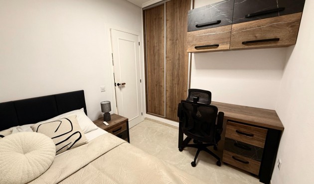 Reventa - Apartment -
Torrevieja - Estacion De Autobuses