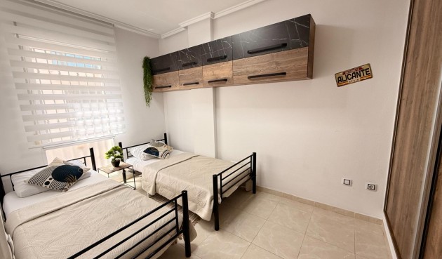 Reventa - Apartment -
Torrevieja - Estacion De Autobuses