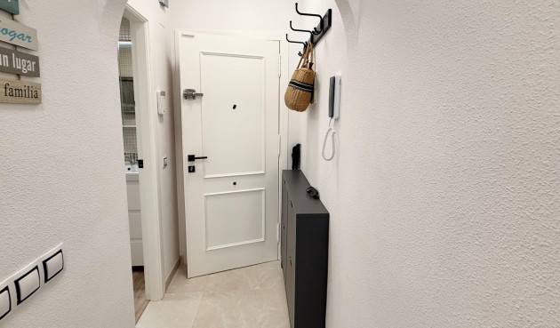 Reventa - Apartment -
Torrevieja - Estacion De Autobuses