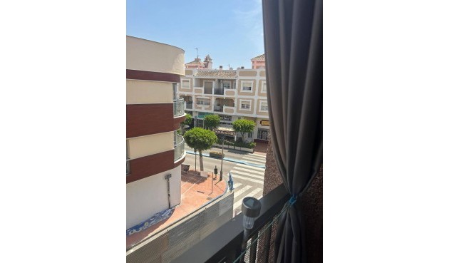 Återförsäljning - Apartment -
Santiago de la Ribera - Centro