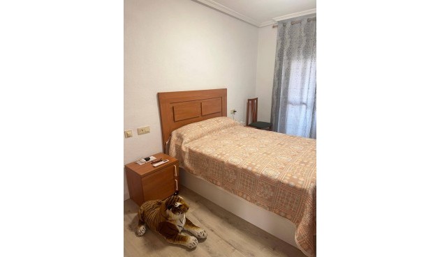 Återförsäljning - Apartment -
Santiago de la Ribera - Centro
