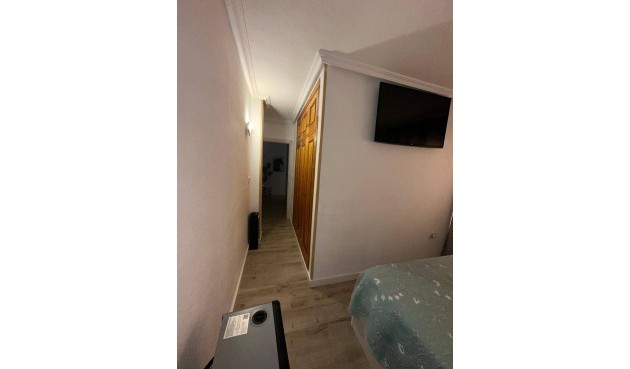 Återförsäljning - Apartment -
Santiago de la Ribera - Centro