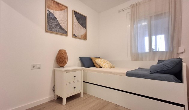 Reventa - Town House -
Orihuela Costa - Playa Flamenca
