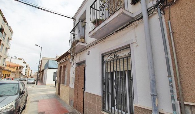Reventa - Town House -
Guardamar del Segura - Centro