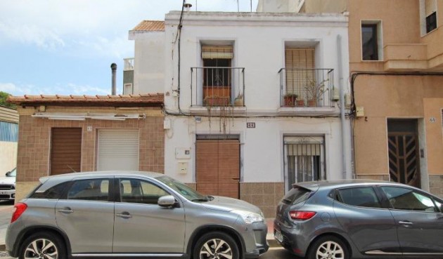 Reventa - Town House -
Guardamar del Segura - Centro