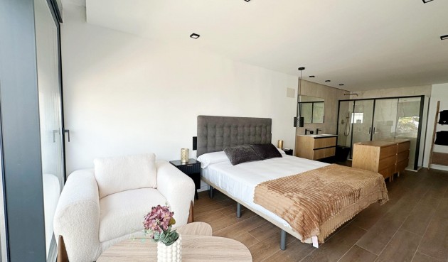 Reventa - Town House -
Torrevieja - Calas Blanca