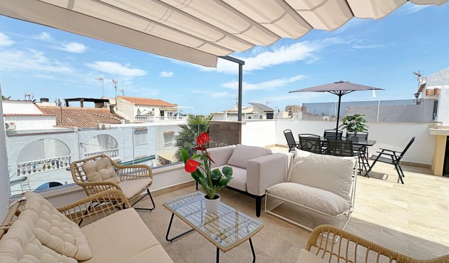 Reventa - Town House -
Torrevieja - Calas Blanca