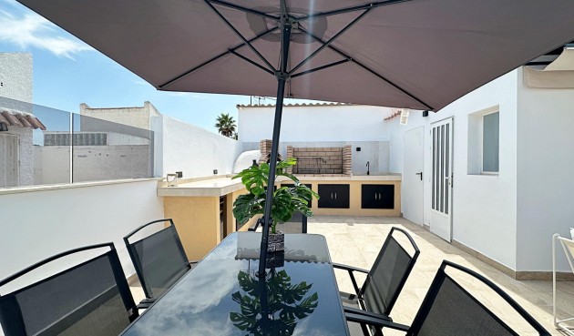 Reventa - Town House -
Torrevieja - Calas Blanca