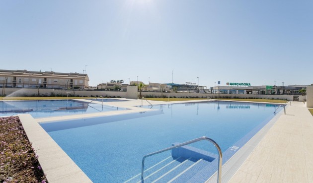 Nybyggnation - Takvåning -
Torrevieja - Torreblanca