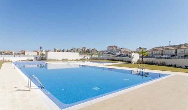 Nybyggnation - Takvåning -
Torrevieja - Torreblanca