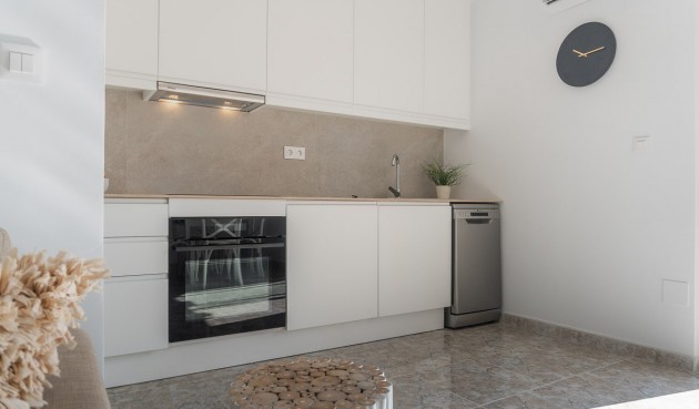 Reventa - Apartment -
Torrevieja - Costa Blanca