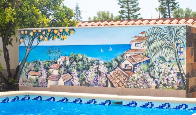 Återförsäljning - Villa -
Torrevieja - Costa Blanca
