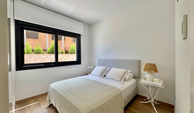 Reventa - Villa -
San Miguel de Salinas - Bellavista