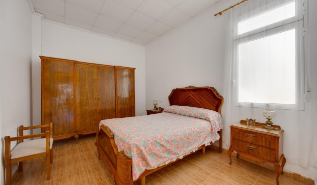 Återförsäljning - Apartment -
Torrevieja - Paseo Maritimo