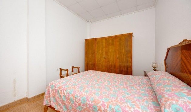 Återförsäljning - Apartment -
Torrevieja - Paseo Maritimo