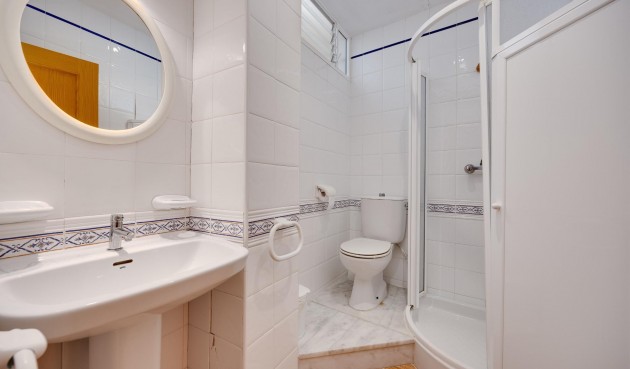 Återförsäljning - Apartment -
Torrevieja - Paseo Maritimo