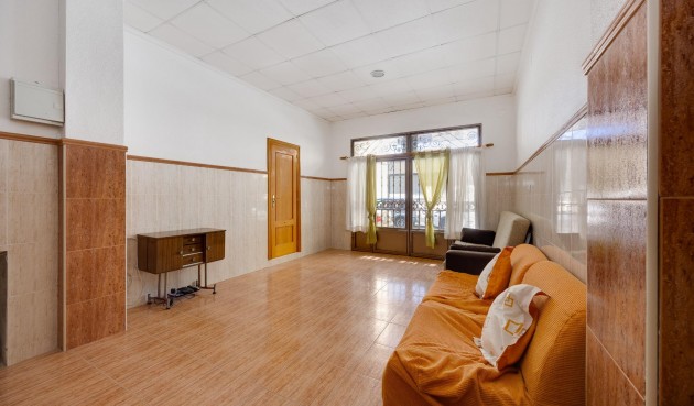 Återförsäljning - Apartment -
Torrevieja - Paseo Maritimo