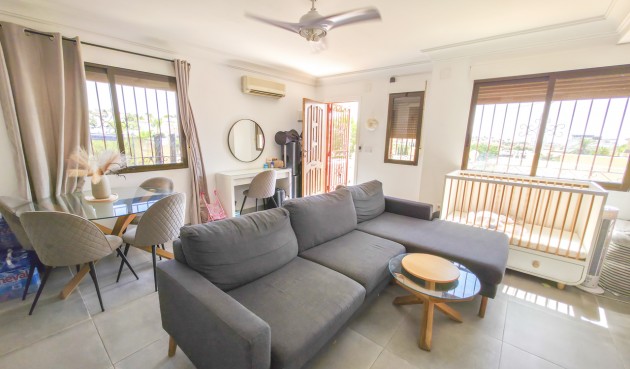 Reventa - Villa -
Villamartin - Costa Blanca