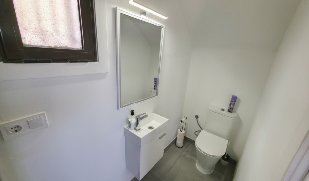 Reventa - Villa -
Villamartin - Costa Blanca