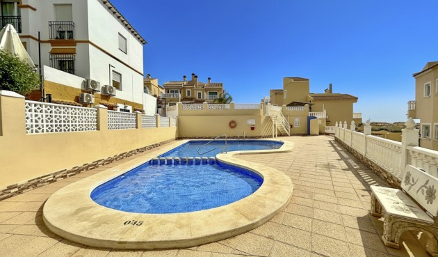 Reventa - Villa -
Villamartin - Costa Blanca