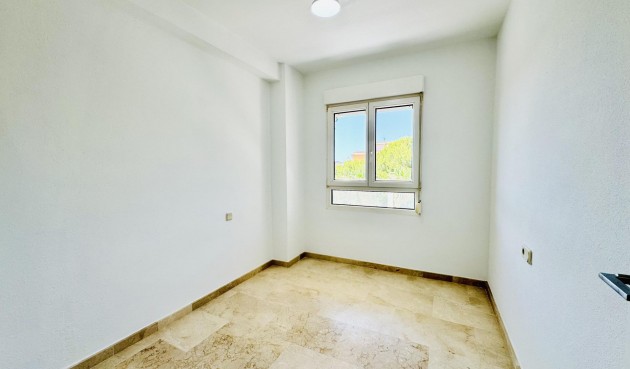 Återförsäljning - Apartment -
Orihuela Costa - Altos De Campoamor