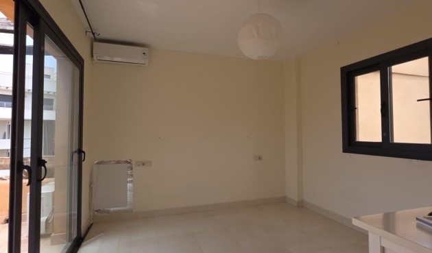 Återförsäljning - Town House -
Orihuela Costa - Las Filipinas