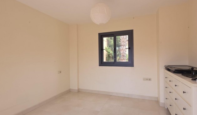 Återförsäljning - Town House -
Orihuela Costa - Las Filipinas