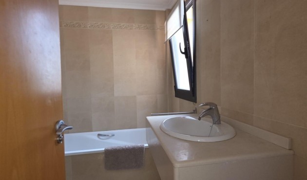 Återförsäljning - Town House -
Orihuela Costa - Las Filipinas