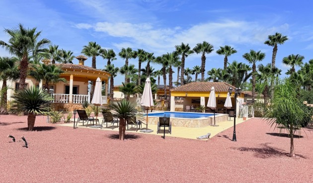 Reventa - Villa -
Catral - Costa Blanca