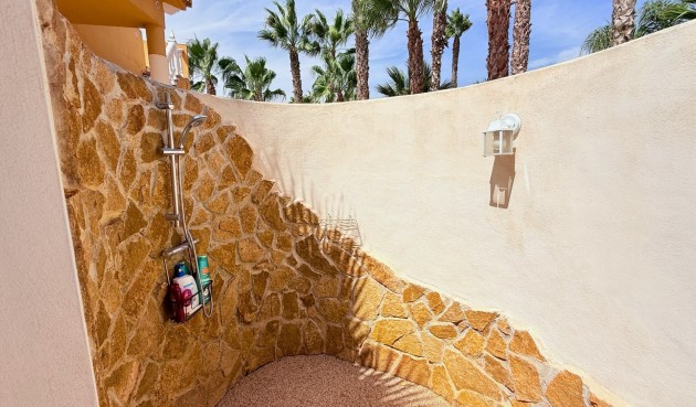 Reventa - Villa -
Catral - Costa Blanca