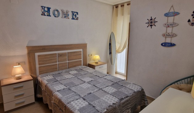 Återförsäljning - Apartment -
Guardamar del Segura - Costa Blanca