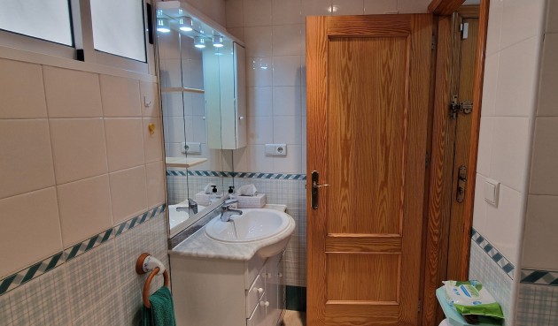 Återförsäljning - Apartment -
Guardamar del Segura - Costa Blanca