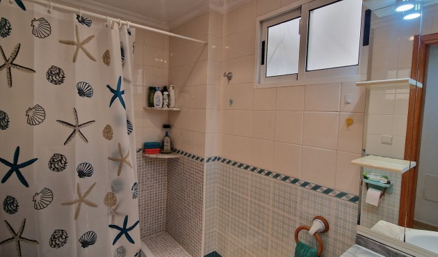 Återförsäljning - Apartment -
Guardamar del Segura - Costa Blanca